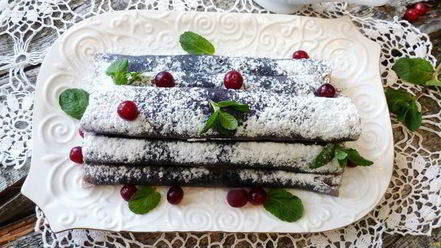 Рецепт черничных блинчиков с кремом из маскарпоне