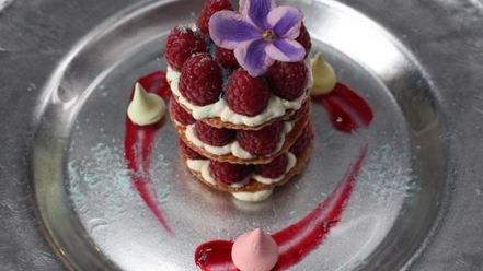 Рецепт мильфея с ягодами и кремом шантильи