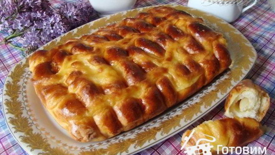 Рецепт сдобных булочек-саек с заварным кремом