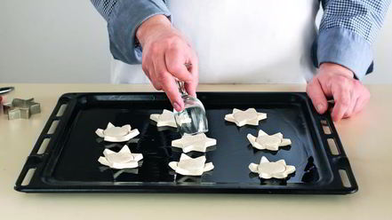 Рецепт слоеных корзиночек с клубникой и кремом шантильи