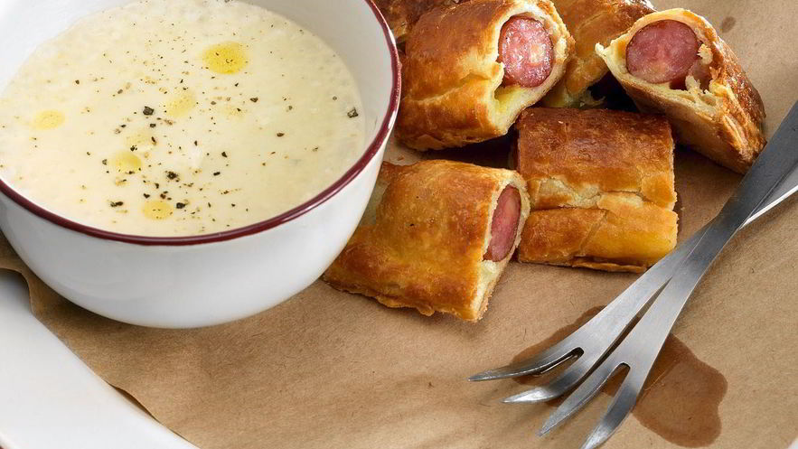 Рецепт сосисок в тесте с картофельным кремом