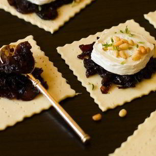 Рецепт Лукового мармелада с красным вином