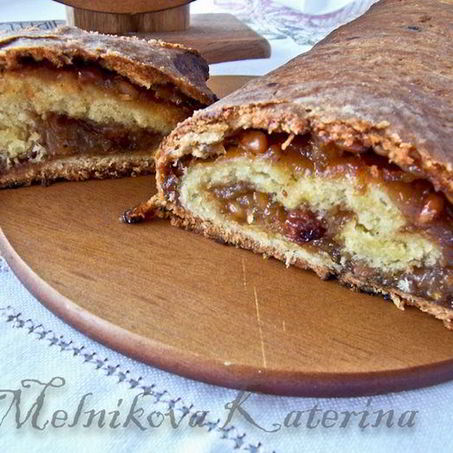 Рецепт Рулета с луковым мармеладом