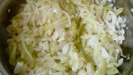 Рецепт рулета с луковым мармеладом