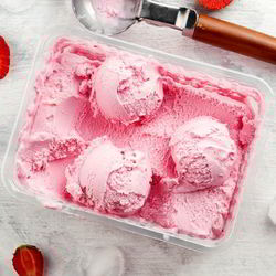 Рецепт Бананова-клубничного мороженого