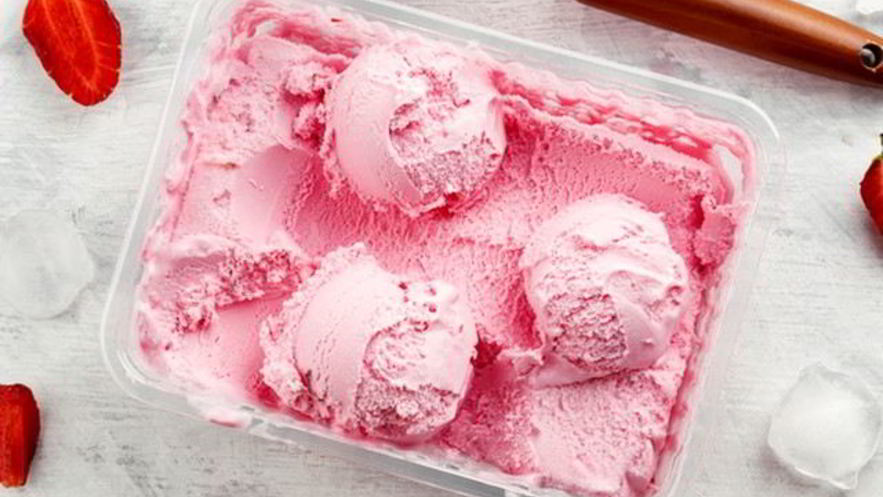 Рецепт бананова-клубничного мороженого