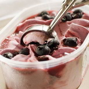 Рецепт Быстрого черничного мороженого