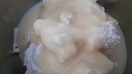 Рецепт домашнего сливочного мороженого с лаймом