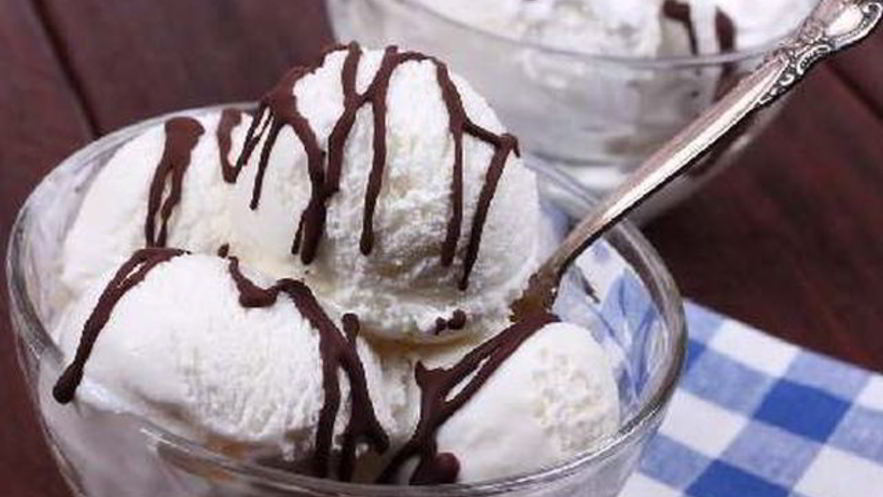 Рецепт мороженого с шоколадным узором