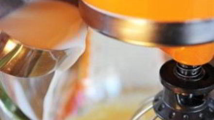 Рецепт мятна-ванильного сливочного мороженого