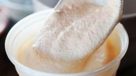 Рецепт мятна-ванильного сливочного мороженого