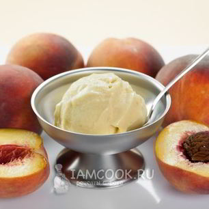 Рецепт Персикового мороженого для фризера