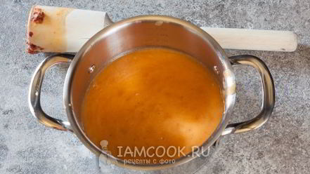 Рецепт персикового мороженого для фризера