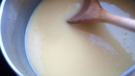 Рецепт сливочного мороженого с белым шоколадом