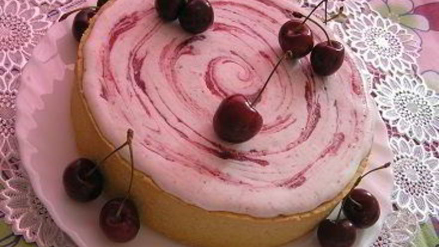 Рецепт торта-мороженого с черешней