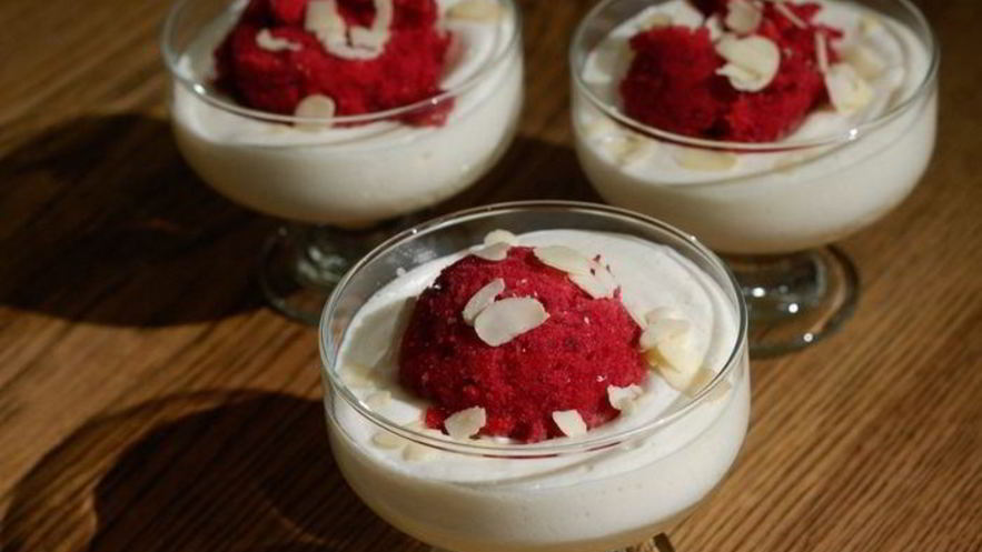 Рецепт йогуртового мусса с гранитой