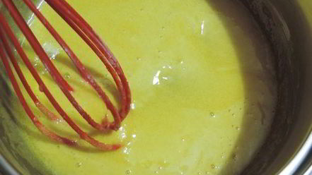 Рецепт клюквенного торта-мусса с миндальным пралине праздничный