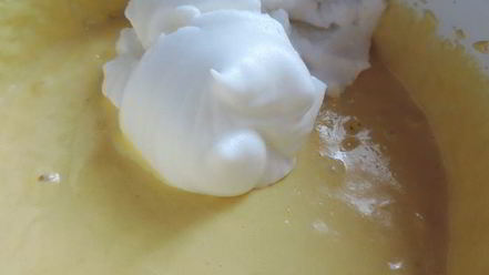 Рецепт клюквенного торта-мусса с миндальным пралине праздничный