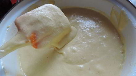 Рецепт клюквенного торта-мусса с миндальным пралине праздничный