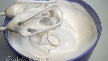 Рецепт лимонно-клубничного муссовый торт