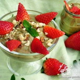 Рецепт Мусса из авокадо и клубники