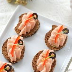 Рецепт Мусса из семги на бородинском хлебе