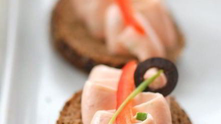 Рецепт мусса из семги на бородинском хлебе