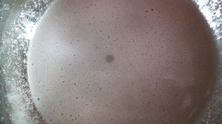 Рецепт мусса-желе из хурмы, черимойи и амареттини под крем-фрешем