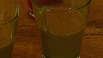 Рецепт шоколадного мусса с красной смородиной