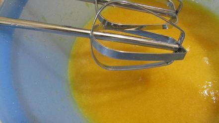 Рецепт шоколадных конфет с персиковым муссом