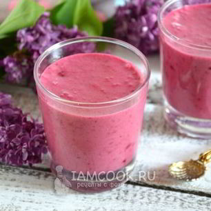 Рецепт Сливочного мусса с черной смородиной