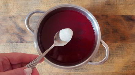 Рецепт сливочного мусса с малиной и лимонными отрубями