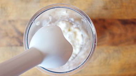 Рецепт сливочного мусса с малиной и лимонными отрубями