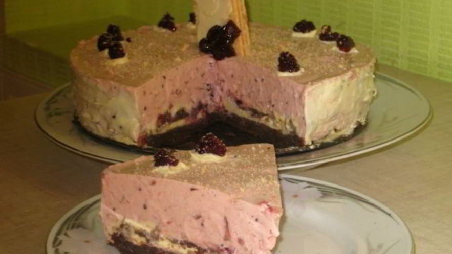 Рецепт торта-мусса черничного блюз без муки