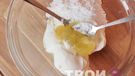 Рецепт творожного мусса с ягодами и злаками