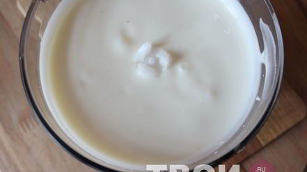 Рецепт творожного мусса с ягодами и злаками