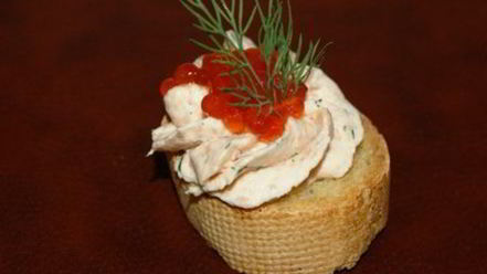 Рецепт закуски праздничной форелевый мусс с икрой