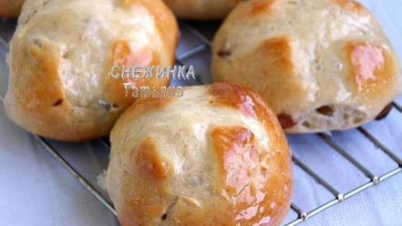 Рецепт английских пасхальных булочек