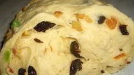 Рецепт кулича с изюмом и цукатами