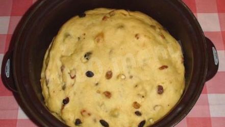 Рецепт кулича с изюмом и цукатами
