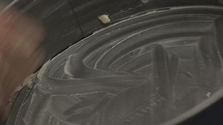 Рецепт кулича с миндалем и изюмом