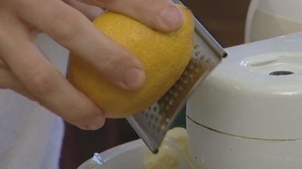 Рецепт кулича с миндалем и изюмом