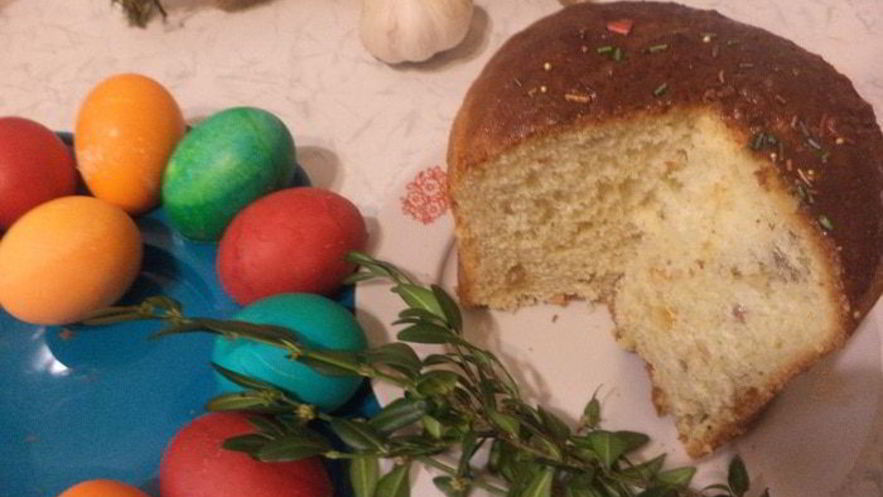 Рецепт кулича с цукатами, изюмом и орехами