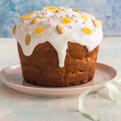 Рецепт Кулича с цукатами, миндалем и изюмом