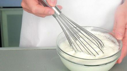 Рецепт пасхального кулича на свежих дрожжах