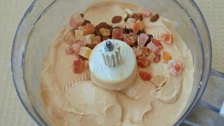 Рецепт творожной пасхи с вареной сгущенкой