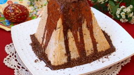 Рецепт творожной пасхи с вареной сгущенкой