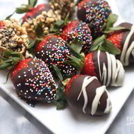 Рецепт Праздничной клубники в шоколаде