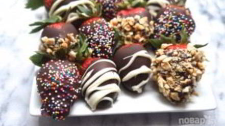 Рецепт праздничной клубники в шоколаде
