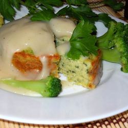 Рецепт Рыбного пудинга со шпинатом под соусом